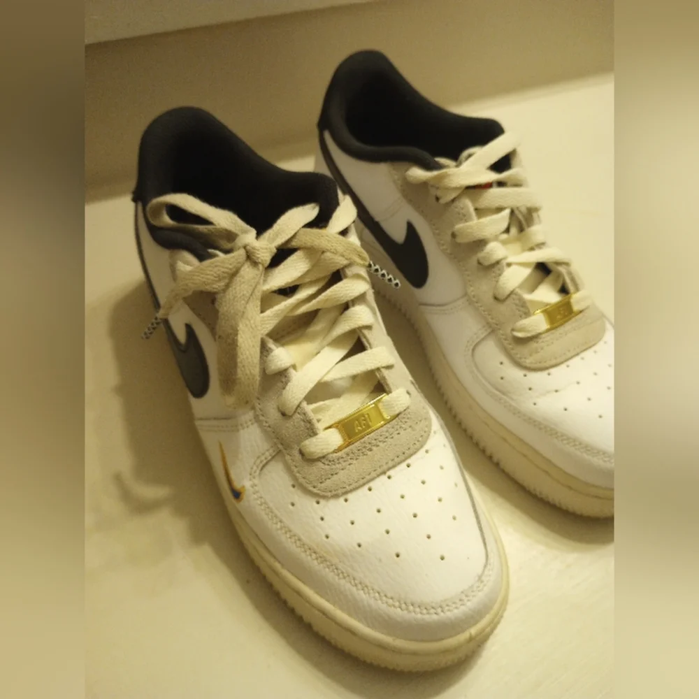 Nike Ken Griffey Jr. Air Force One '07 LV8 Jr & Sr. Youth Sneakers - Picture 13 of 15